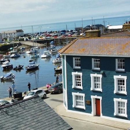 Hive Townhouse Hotel Aberaeron Bagian luar foto