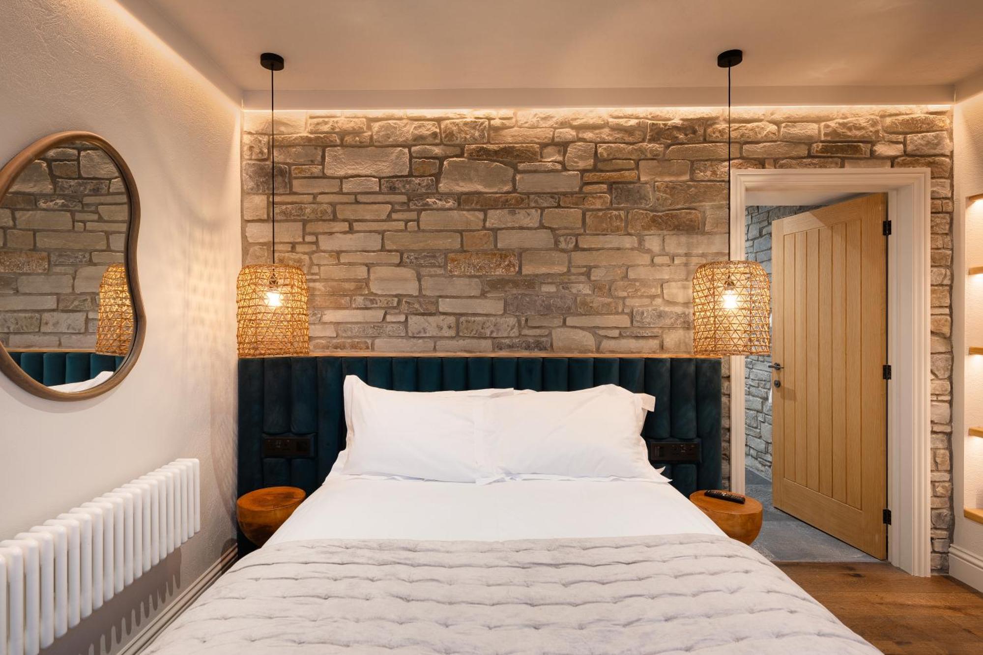 Hive Townhouse Hotel Aberaeron Bagian luar foto