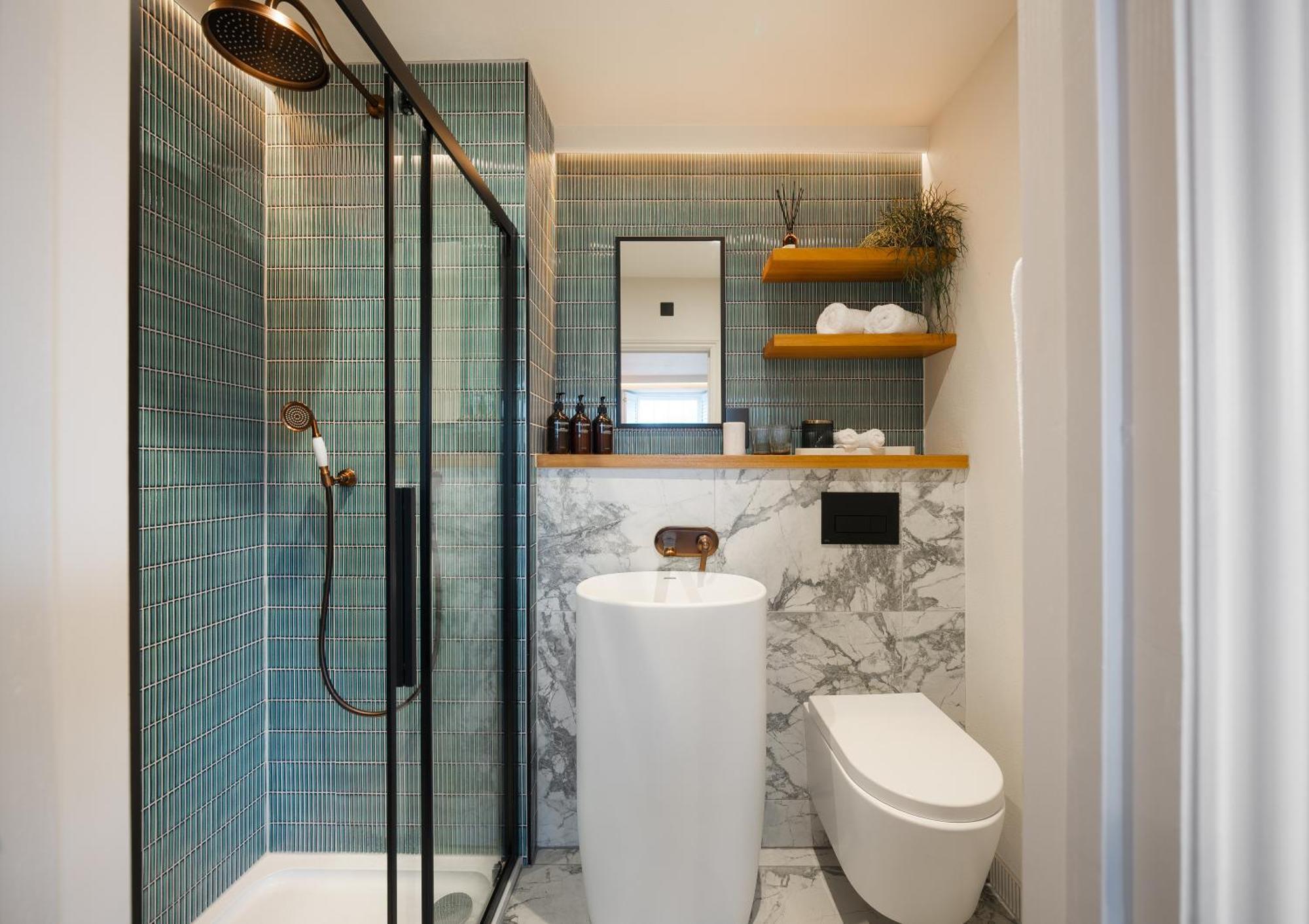 Hive Townhouse Hotel Aberaeron Bagian luar foto